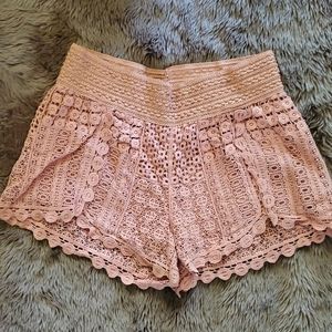 Crocheted Detail juniors shorts
